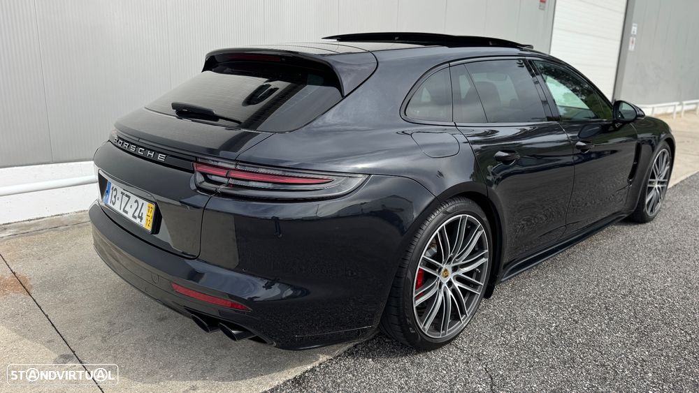 Porsche Panamera Sport Turismo Turbo - 9