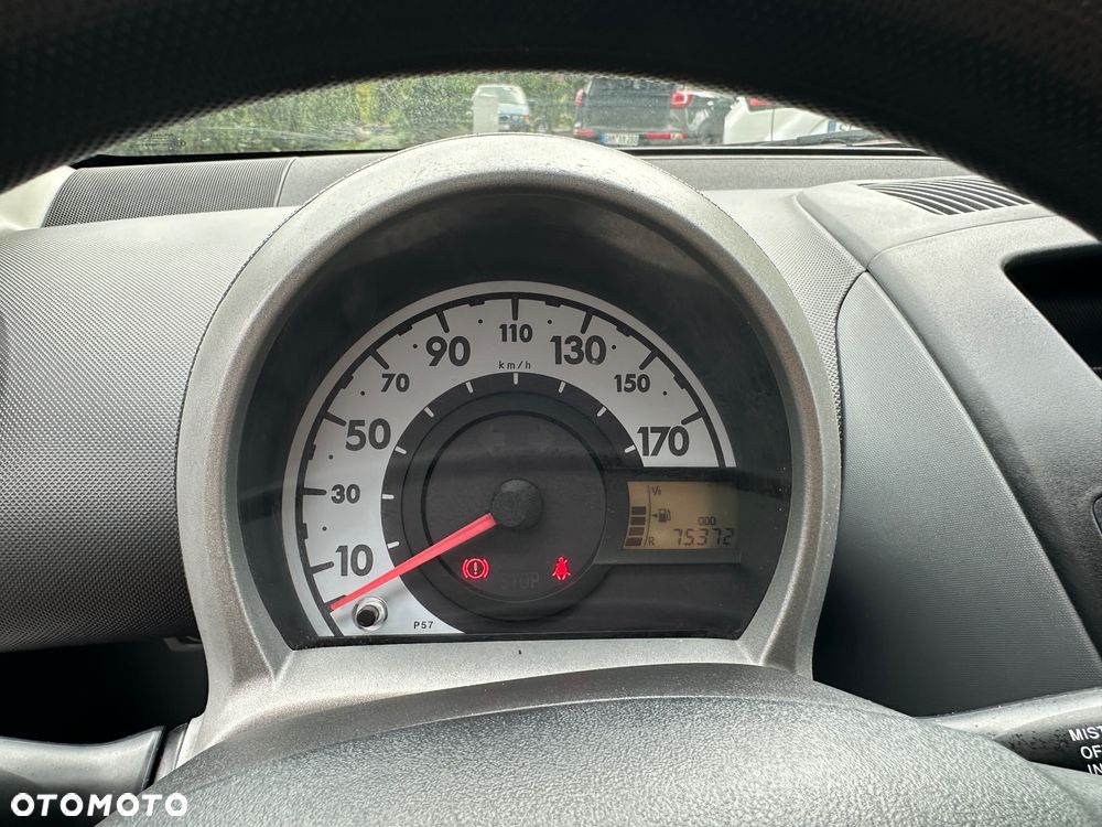 Toyota Aygo City - 16