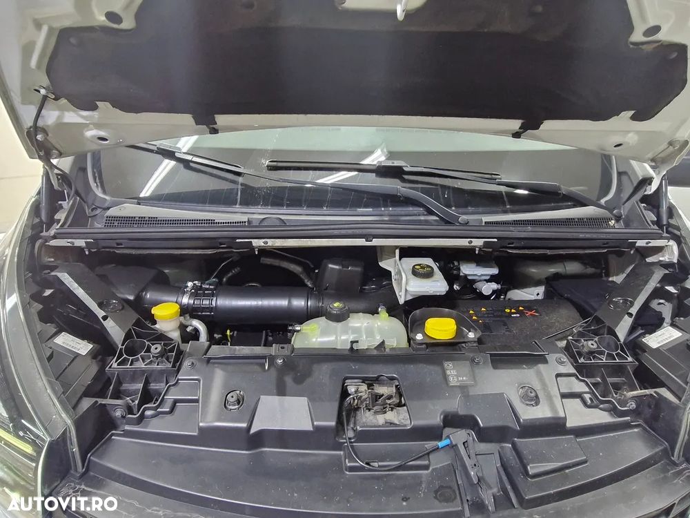 Renault TRAFIC - 14