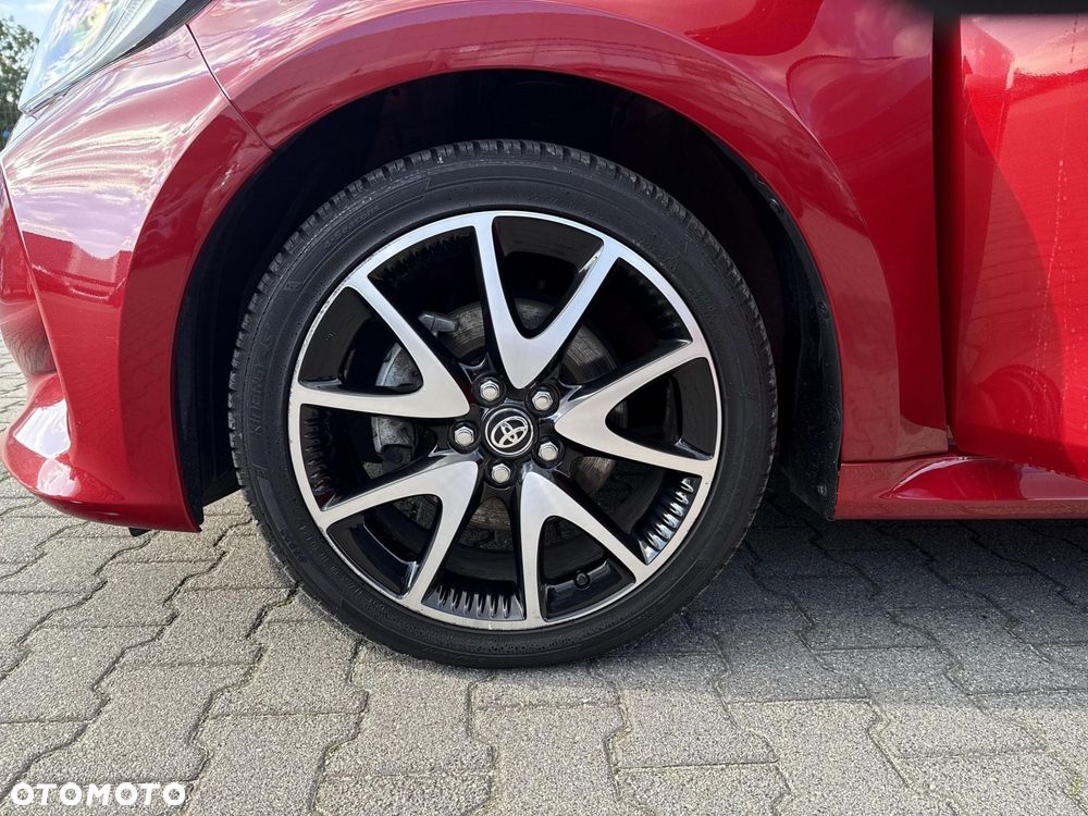 Toyota Yaris Hybrid 1.5 Selection Style - 19