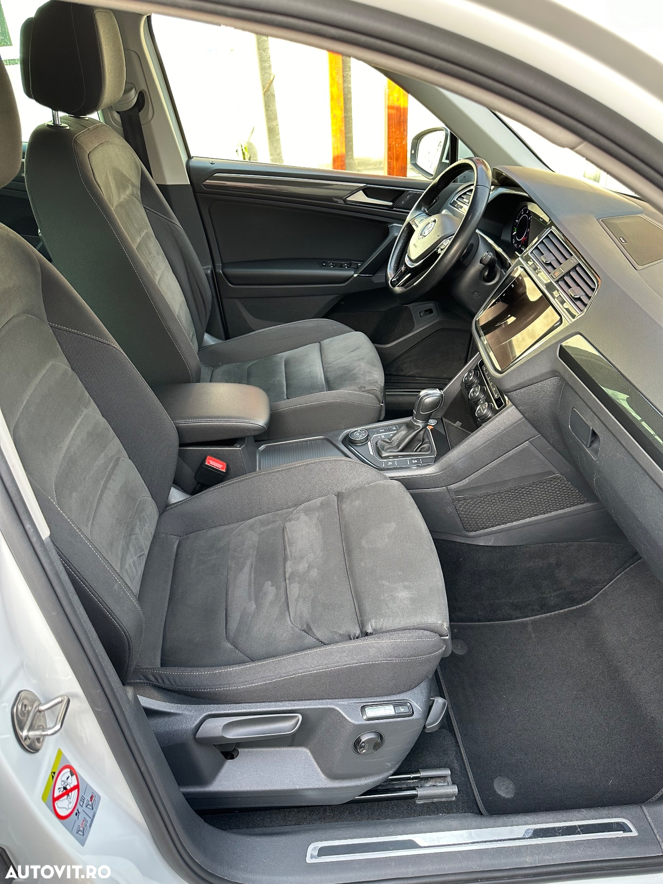 Volkswagen Tiguan 2.0 TDI 4Mot DSG Highline - 10