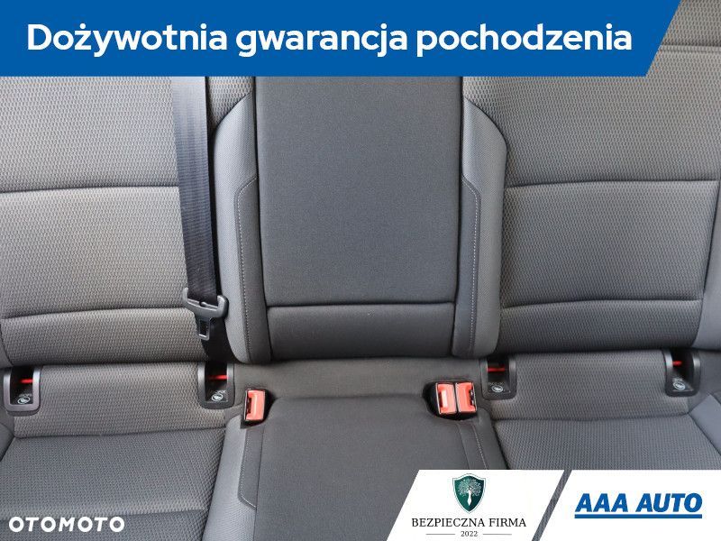 Volkswagen Golf Variant - 12