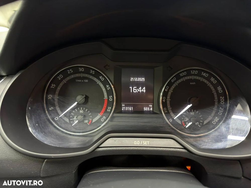 Skoda Octavia - 14