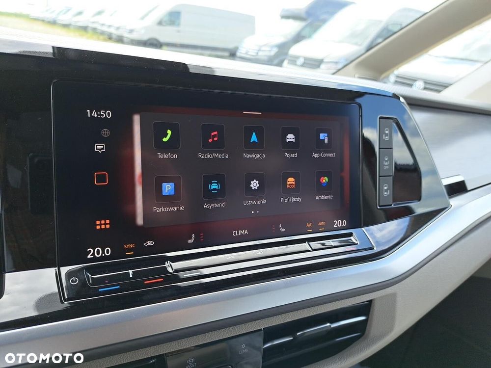 Volkswagen Multivan - 20