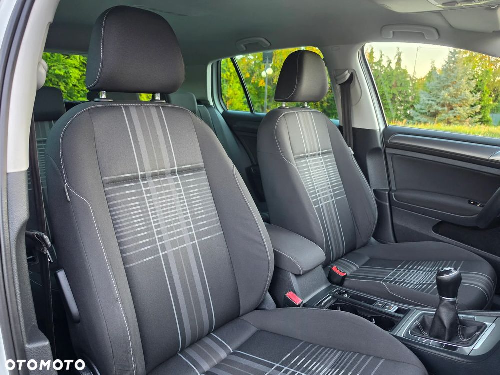 Volkswagen Golf 1.4 TSI BlueMotion Technology Lounge - 39