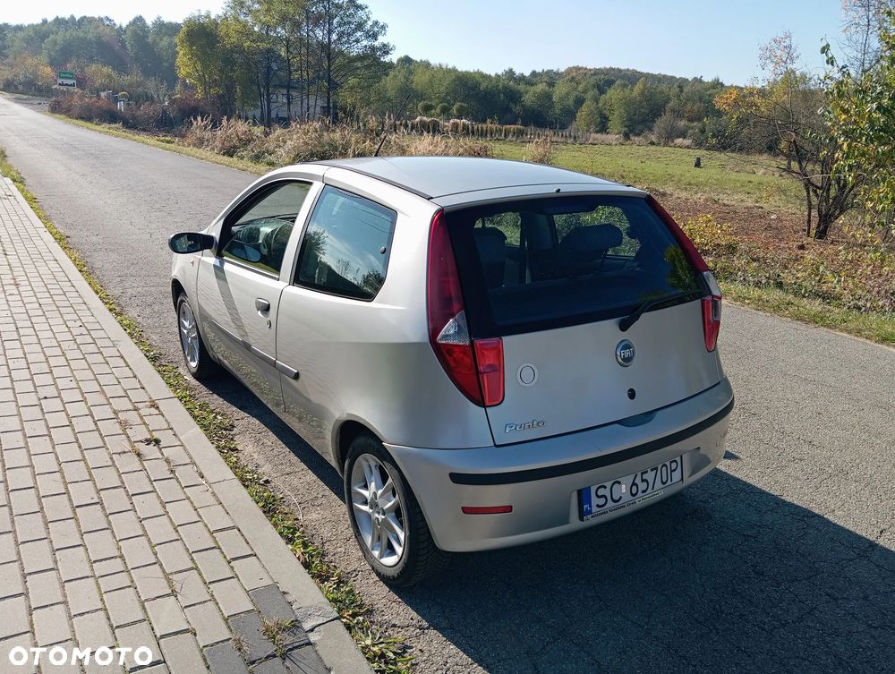 Fiat Punto 2006 photo 3