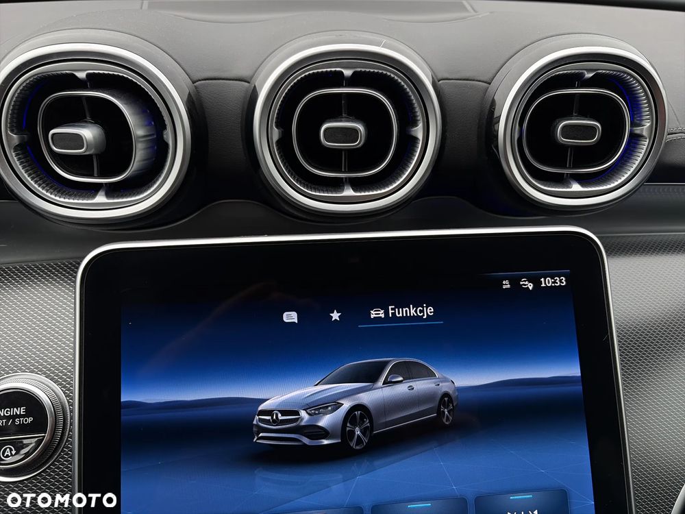 Mercedes-Benz Klasa C 200 mHEV AMG - 33