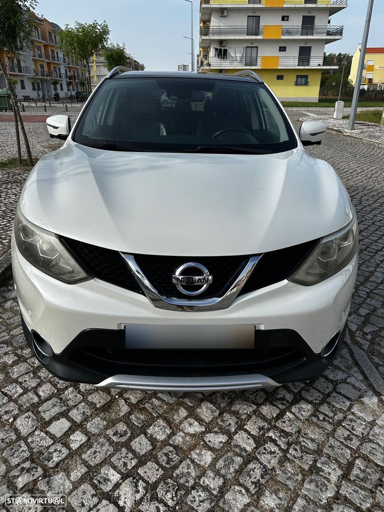 Nissan Qashqai 1.5 dCi Black Edition - 1