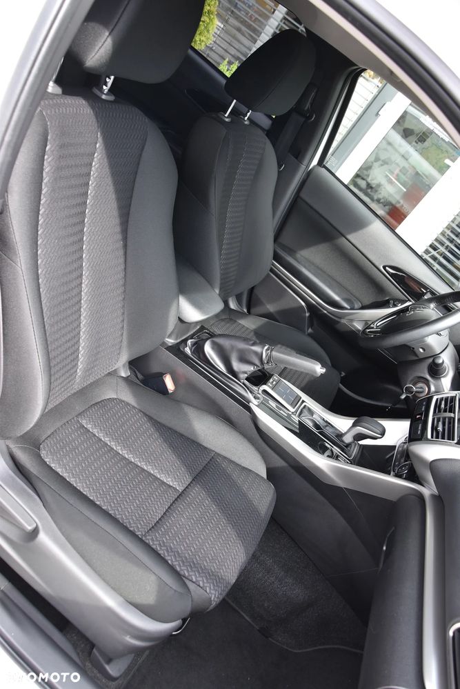 Mitsubishi Eclipse Cross 1.5 T-MIVEC (ClearTec) CVT 2WD Top - 21
