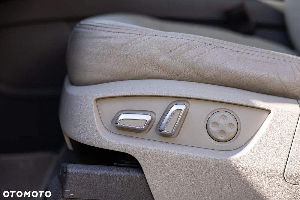 Audi Q7 3.0 TDI DPF clean diesel Quattro Tiptronic - 22