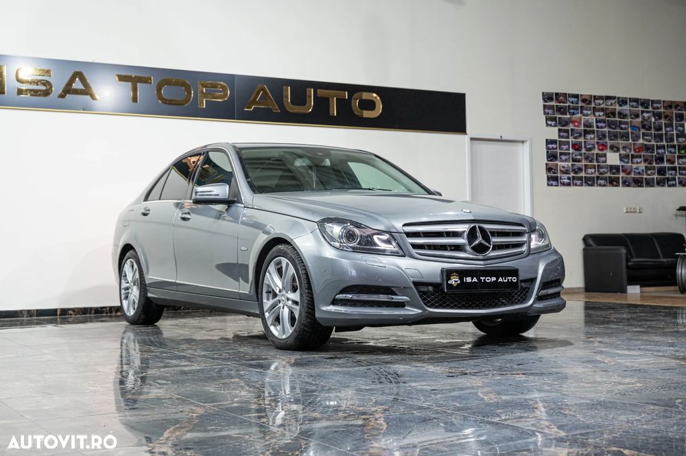 Mercedes-Benz C 250 (BlueTEC) d 4Matic 7G-TRONIC AMG Line - 12