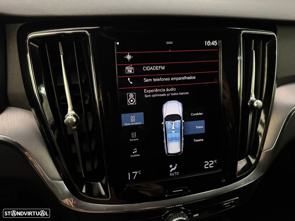 Volvo V60 2.0 T6 AWD TE R-Design Expression - 45