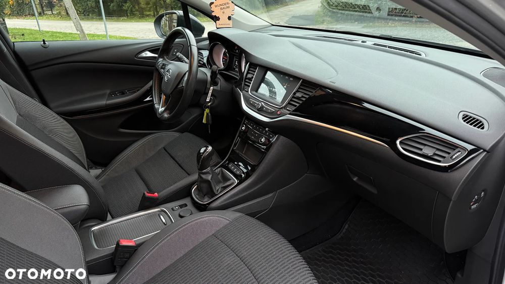 Opel Astra V 1.2 T Elegance S&S - 11