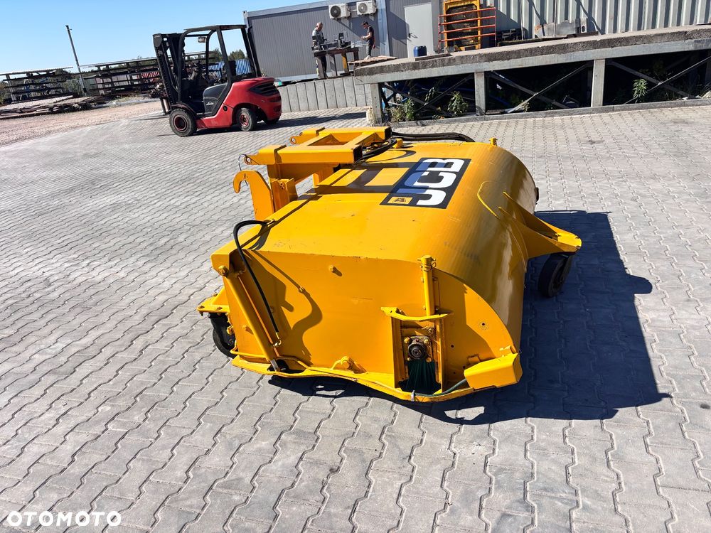 JCB Zamiatarka, szczotka do zamiatania SC240 - 4
