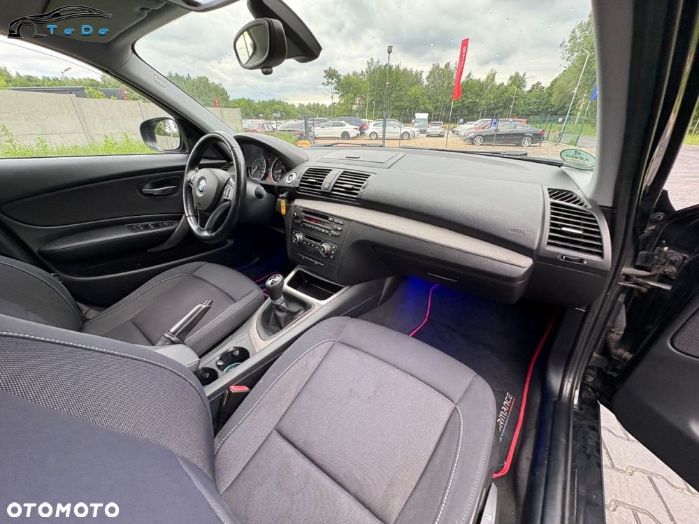 BMW Seria 1 118i Edition Sport - 34