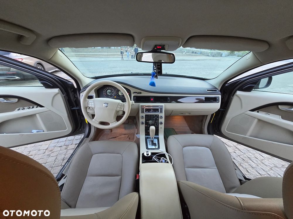 Volvo S80 2.4D5 Executive - 7
