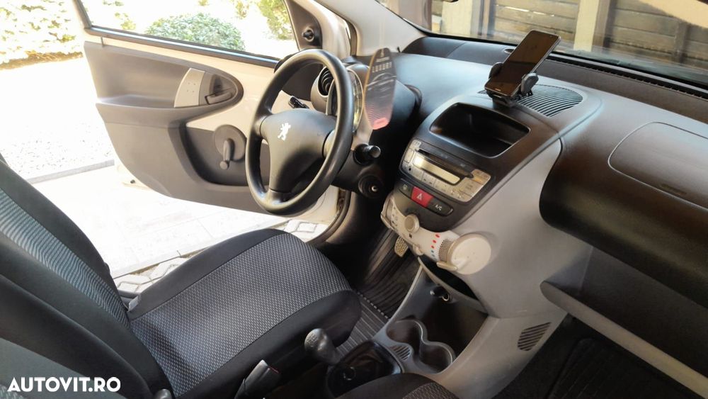 Peugeot 107 1.0 E Active - 8