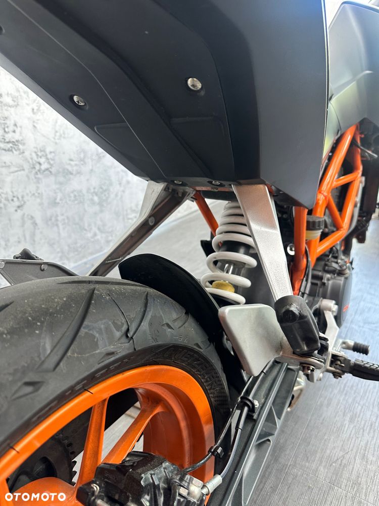 KTM Duke 390 - 17