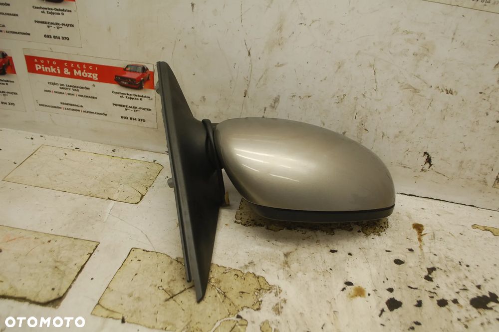 LUSTERKO PRAWY PRZÓD PRZEDNIE PRAWE 5 PIN 9202 SKODA ROOMSTER PRAKTIK - 1