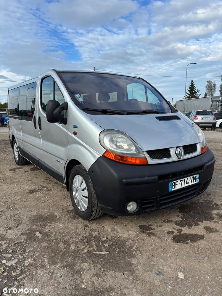 Renault Trafic 2.5 dCi L2H1 Komfort - 2