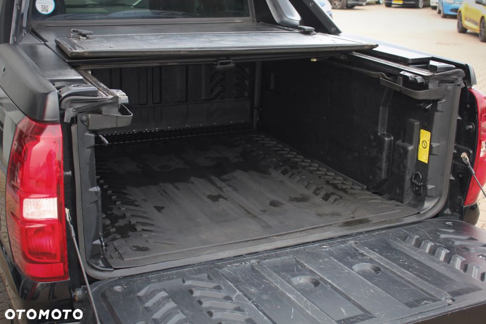 Chevrolet Avalanche - 13