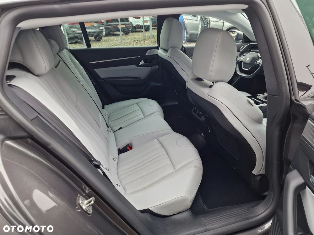 Peugeot 508 BlueHDi 130 Allure - 27