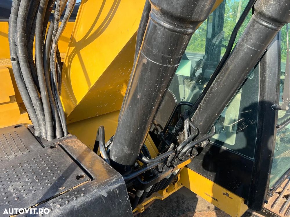 Cat 320E - 7