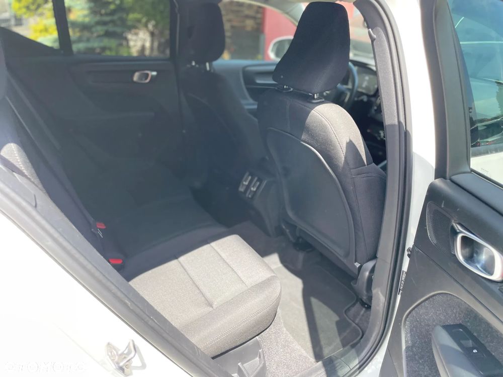 Volvo XC 40 T3 Inscription - 22