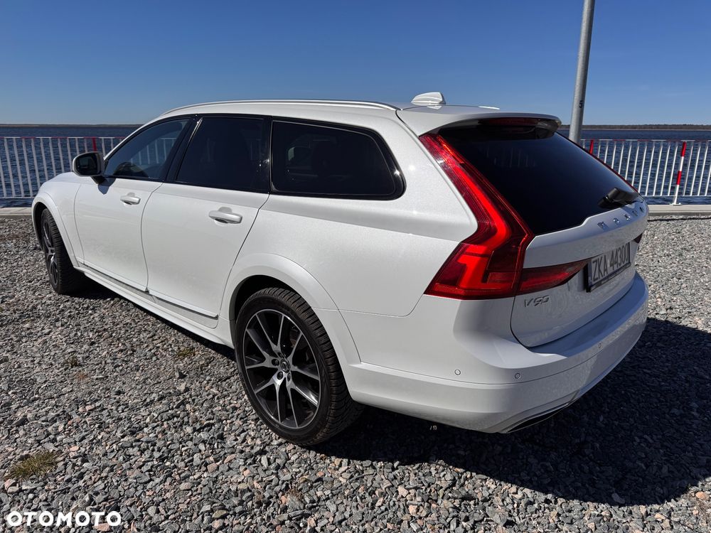 Volvo V90 Cross Country D5 AWD - 9