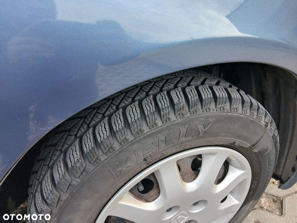 Honda Civic 1.4i S - 8