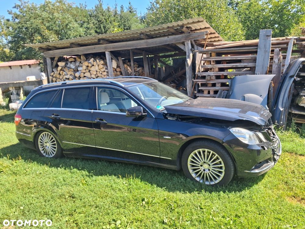 Mercedes-Benz Klasa E - 2