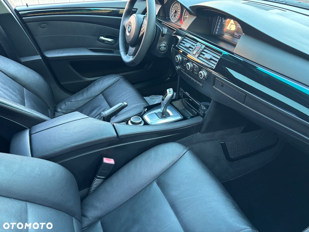 BMW Seria 5 530d Edition Exclusive - 38