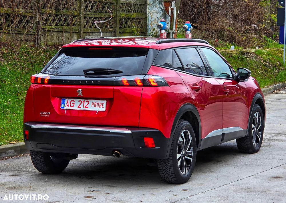 Peugeot 2008 1.5 BlueHDI 130 S&S EAT8 GT - 12