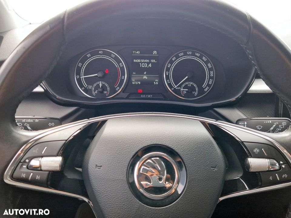Skoda Fabia 1.0 TSI Ambition - 19