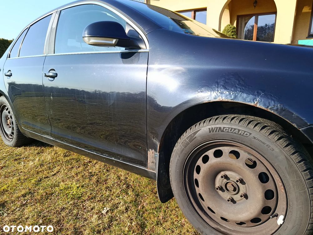 Volkswagen Jetta 1.6 FSI Comfortline - 12