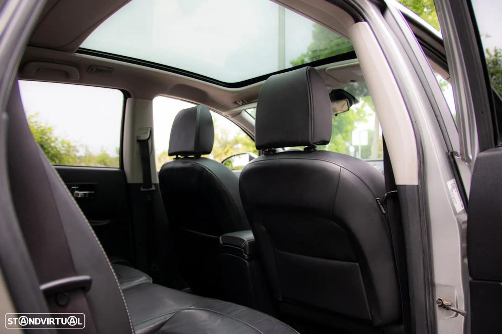 Nissan Qashqai +2 - 20