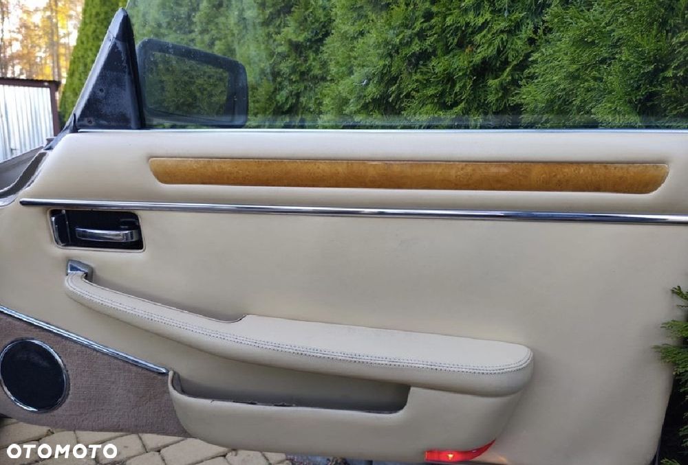 Jaguar XJS - 24