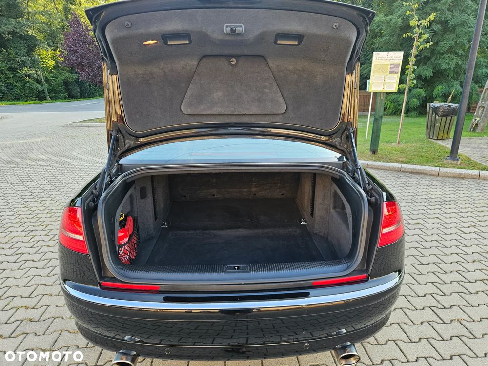 Audi A8 4.2 FSI L Quattro - 16
