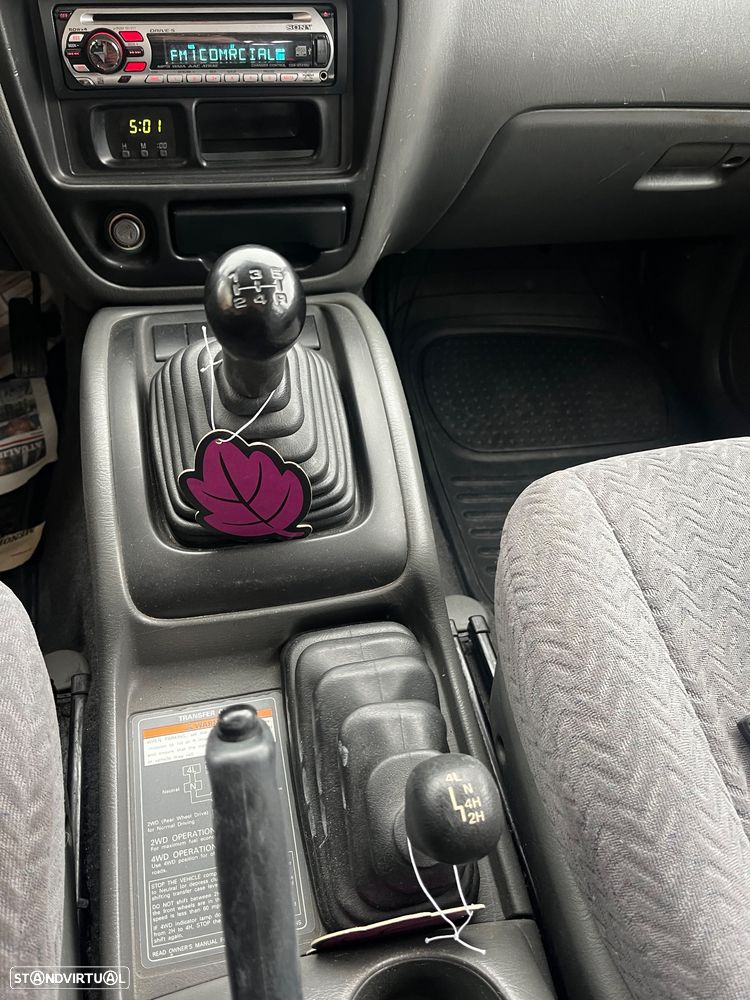 Suzuki Grand Vitara Metal Top 2.0 TDi - 19