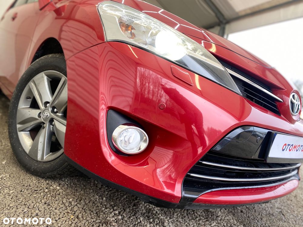 Toyota Verso 1.8 Premium MS - 18