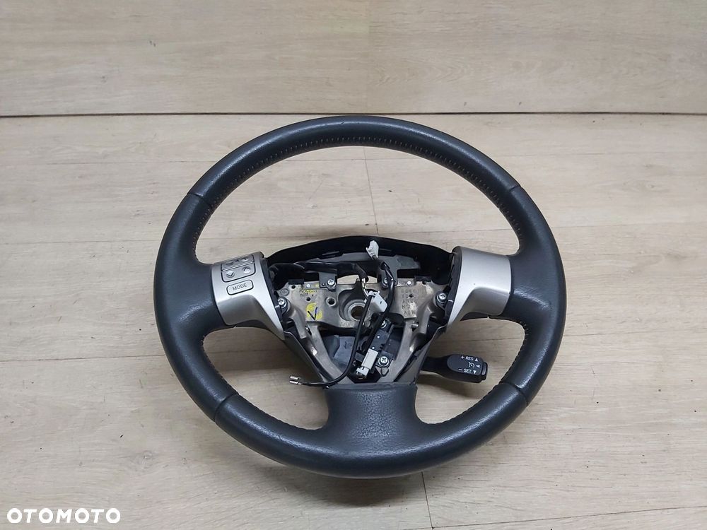 Toyota Auris I kierownica skóra tempomat - 13