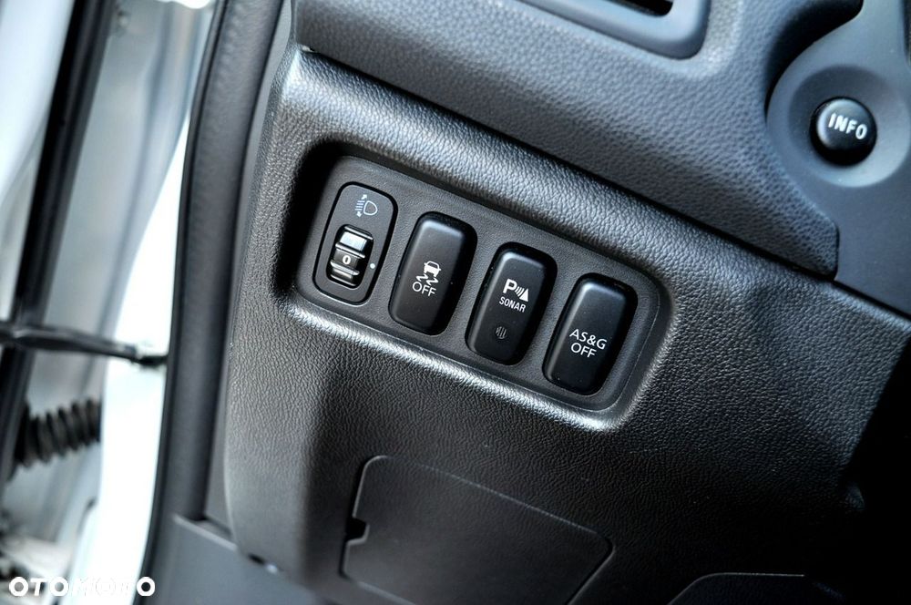 Mitsubishi ASX - 16
