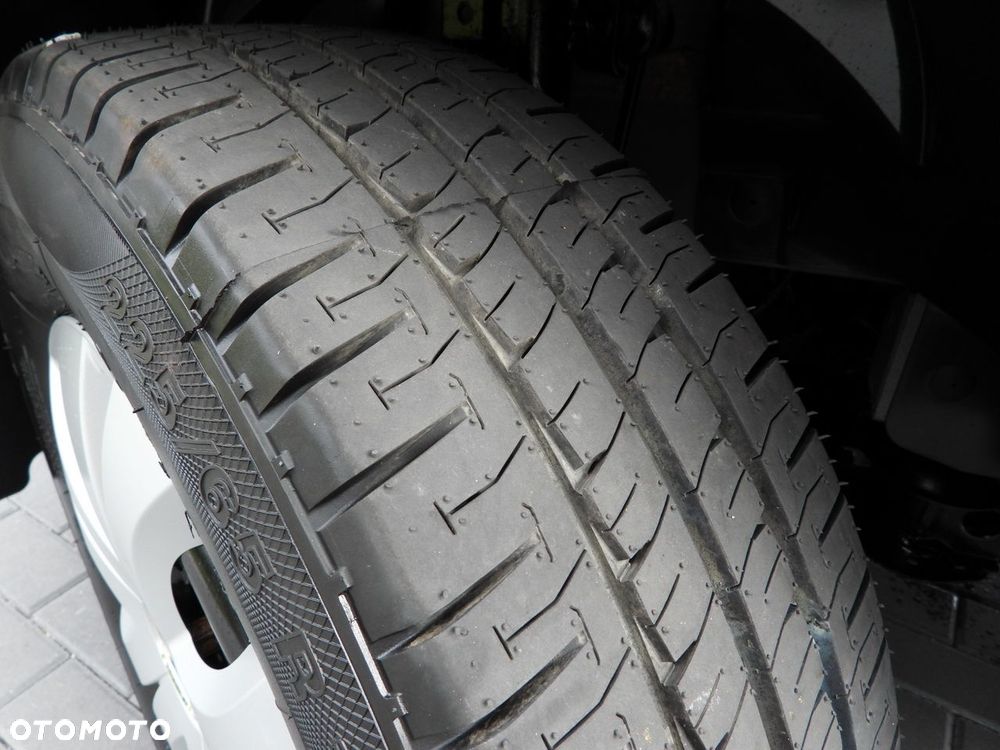 Opel MOVANO PLANDEKA 10 PALET WEBASTO TEMPOMAT LEDY PNEUMATYKA KLIMATYZACJA  165KM - 28