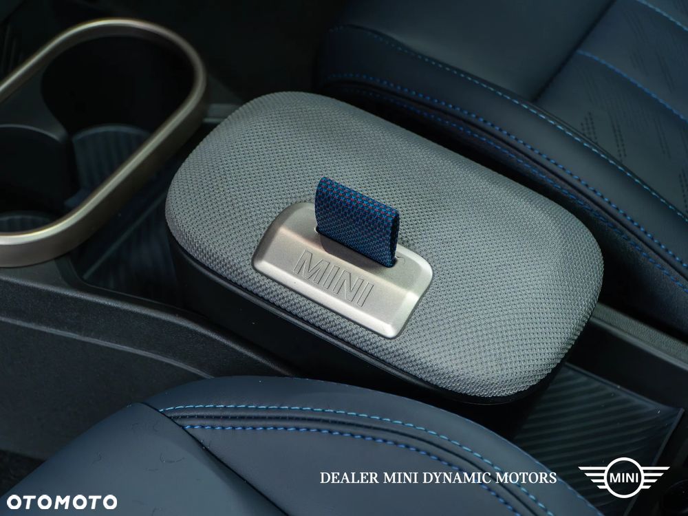 MINI Cooper S Favoured Trim - 27