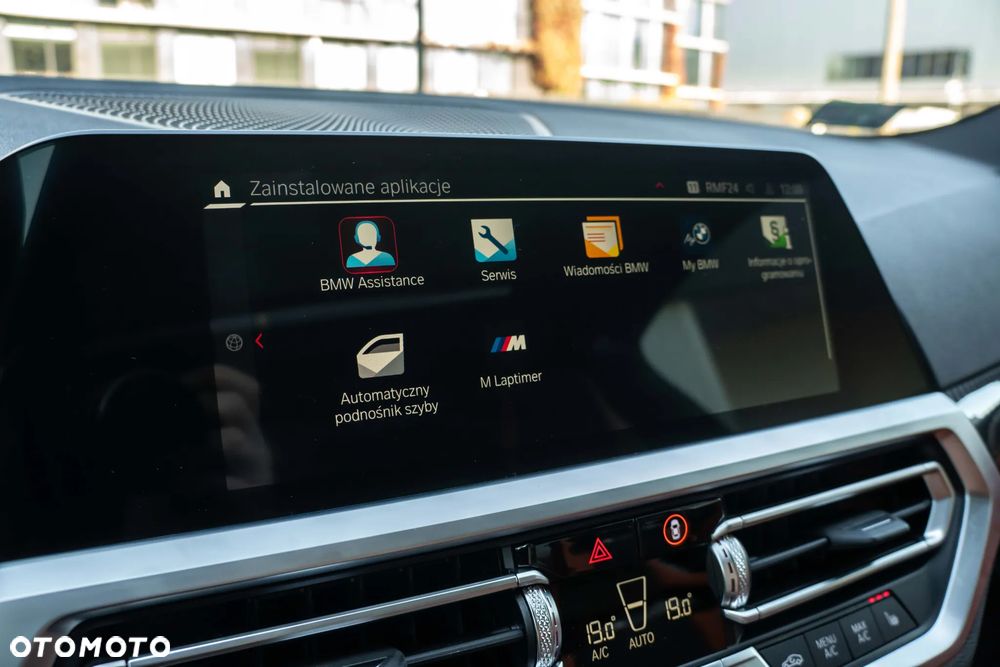 BMW M4 Competition M xDrive sport - 36