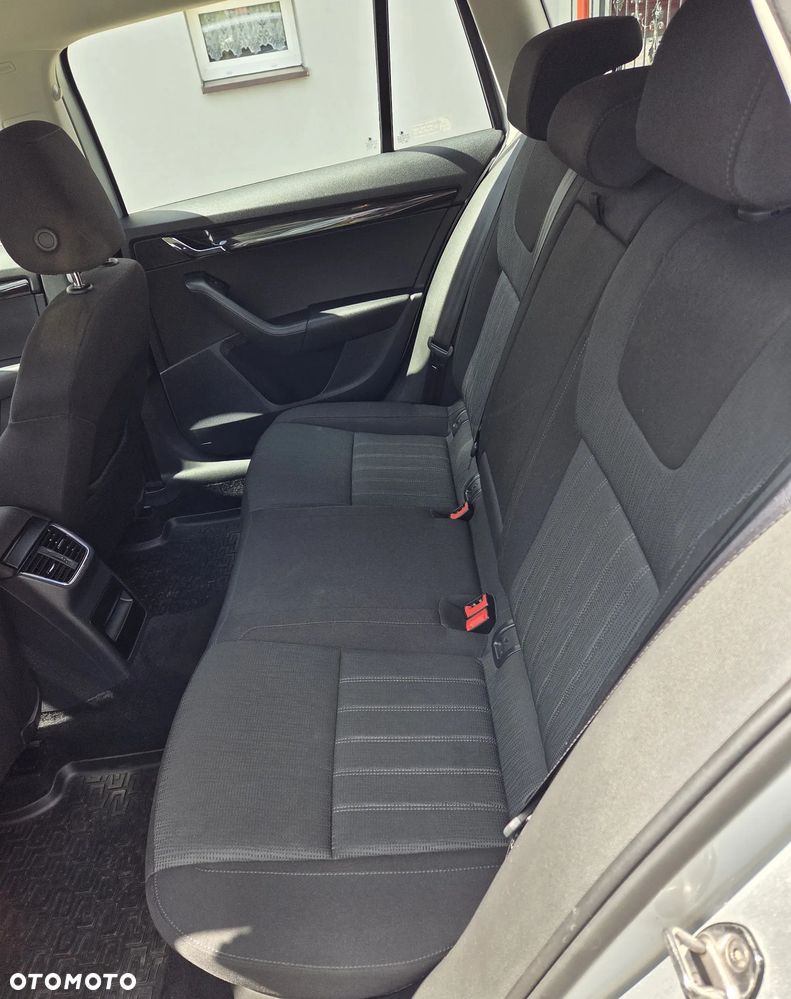 Skoda Octavia 2.0 TDI SCR Style - 16