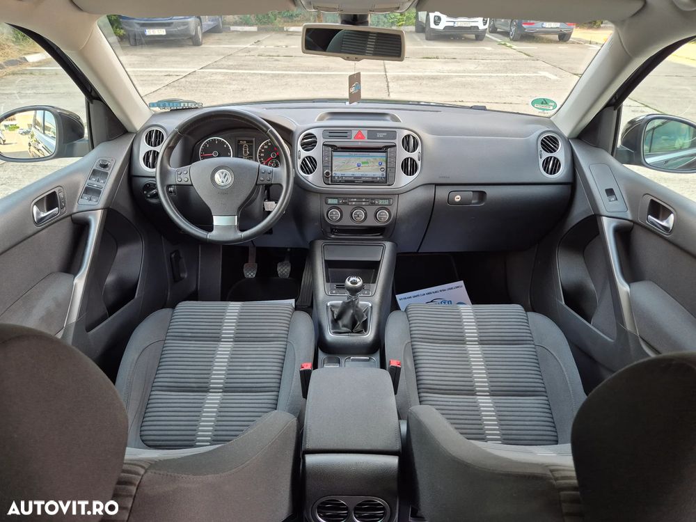Volkswagen Tiguan 2.0 TDI DPF 4Motion Sport & Style - 6