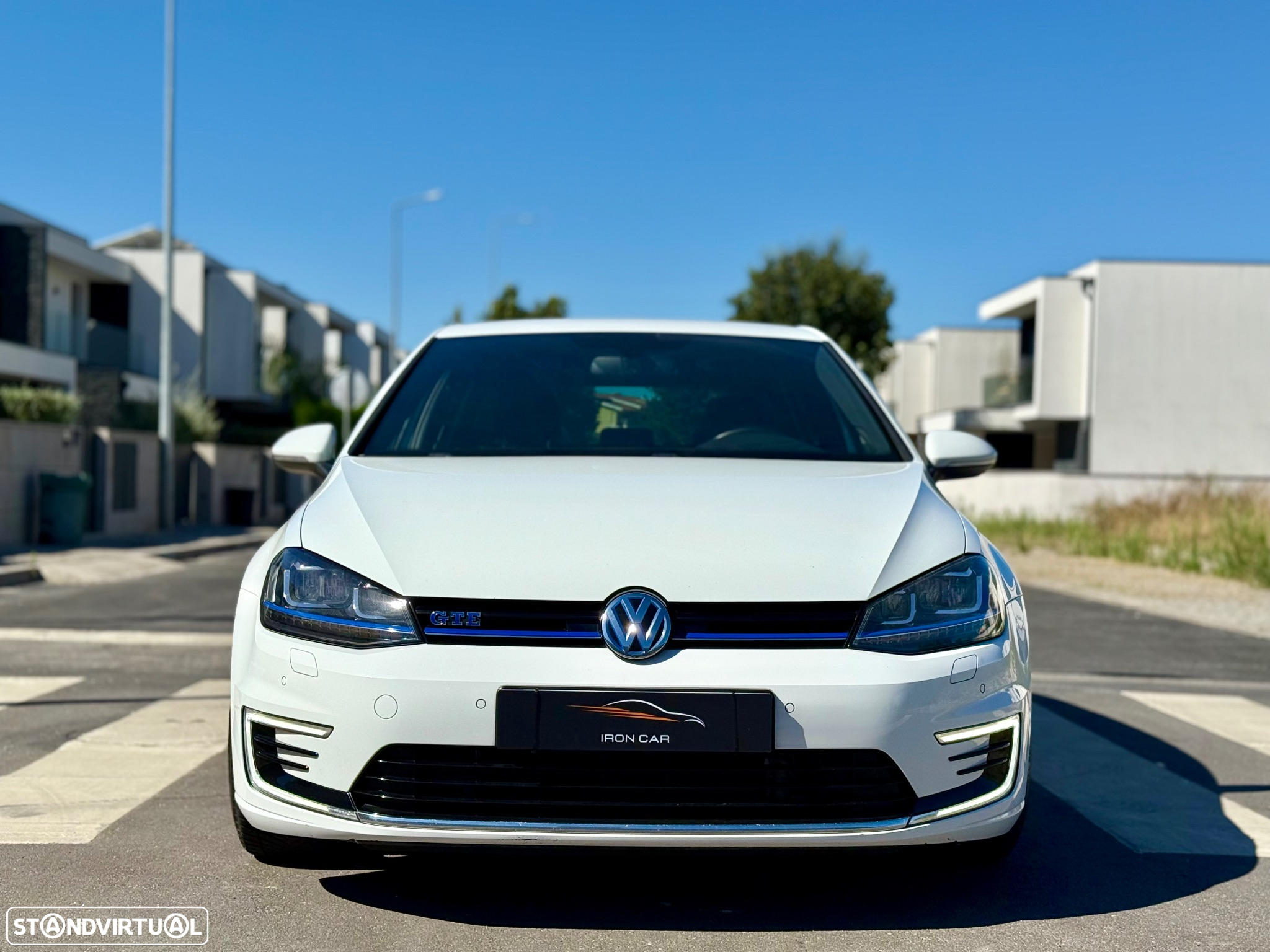 VW Golf 1.4 GTE Plug-in - 32