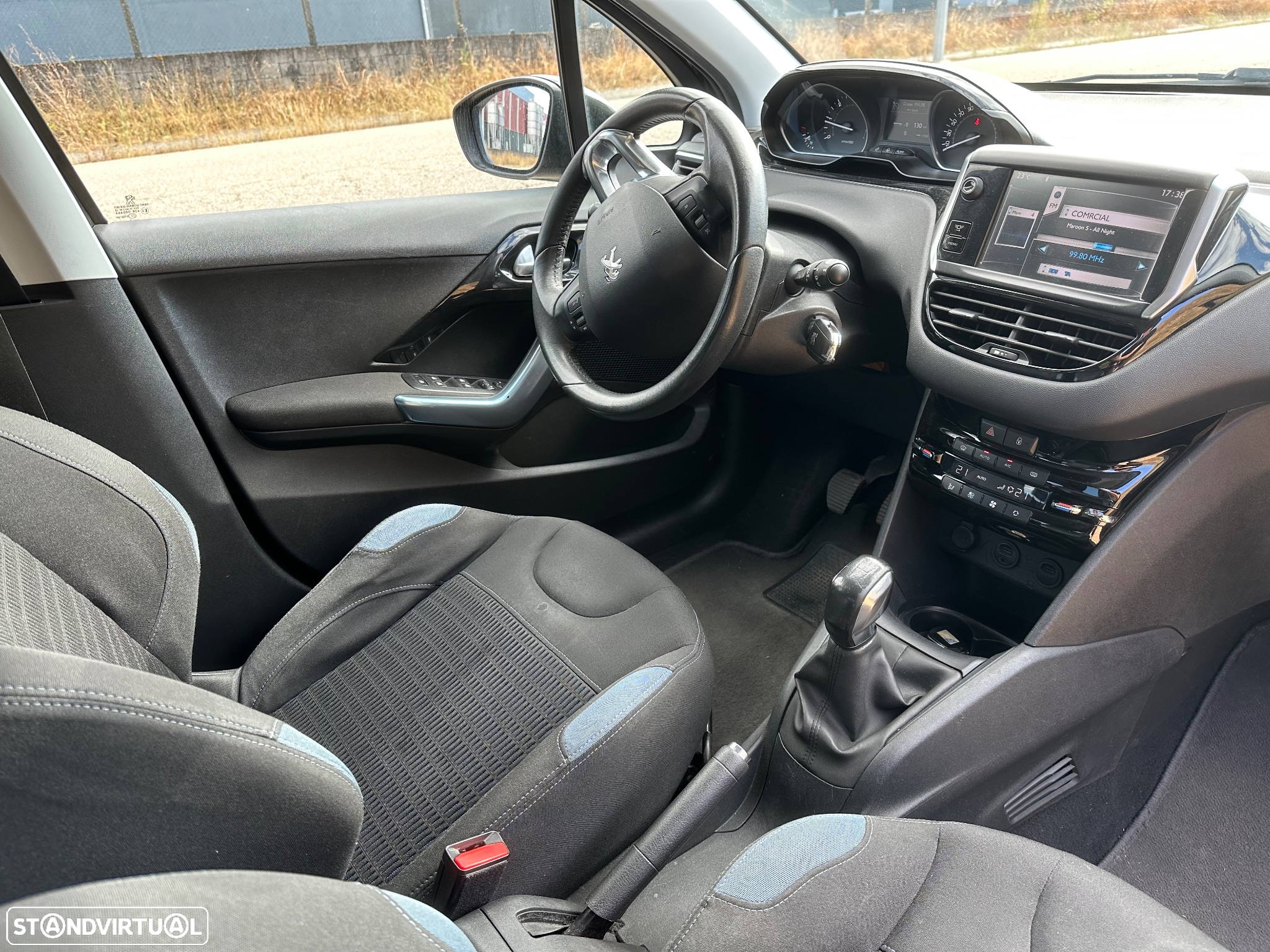 Peugeot 208 1.4 HDi Allure - 7