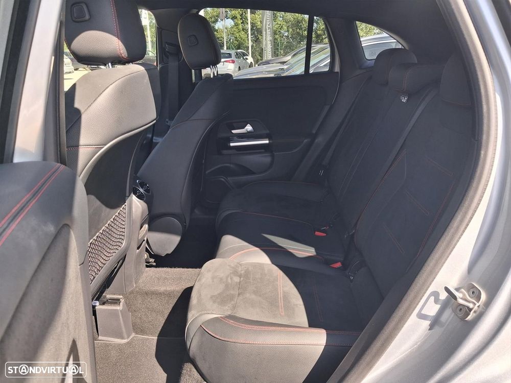 Mercedes-Benz GLA 250 e AMG Line - 13